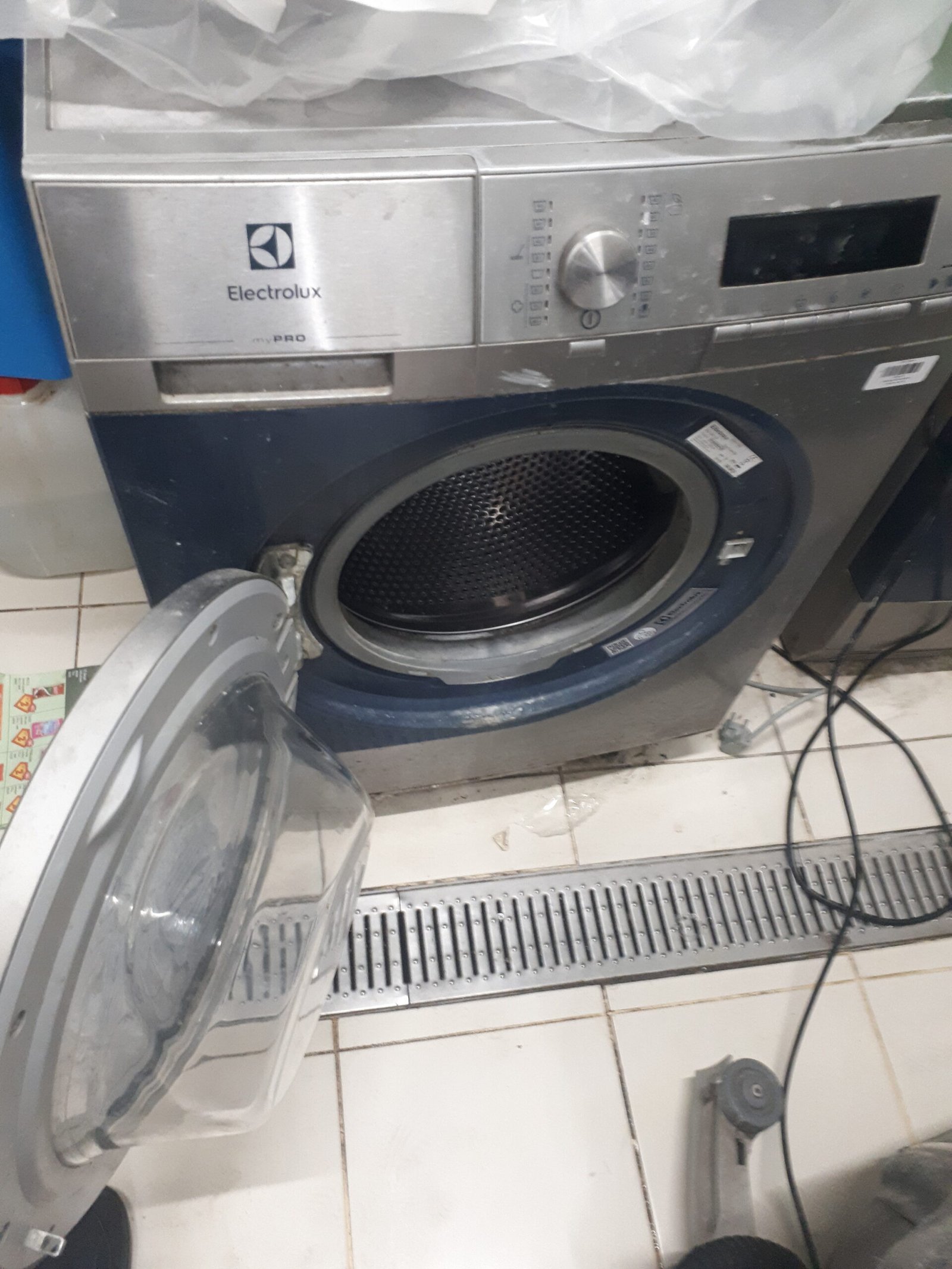 electrolux paltaryuyan maşın təmiri