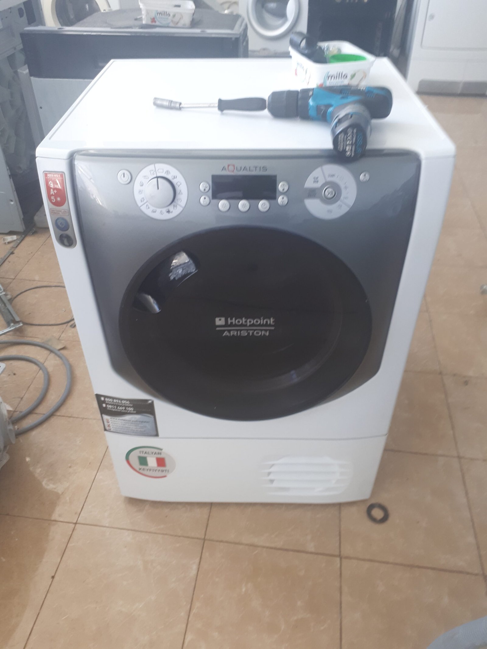 ariston paltaryuyan maşın təmir edildi
